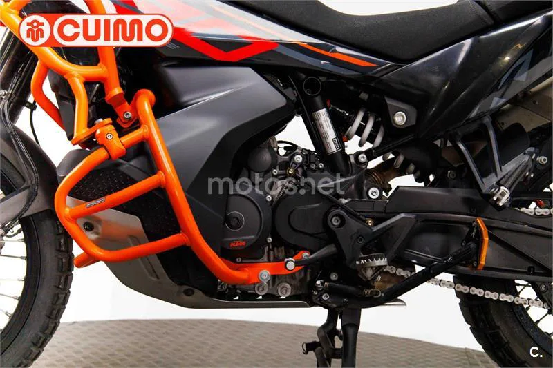 KTM 790 – Vista 19