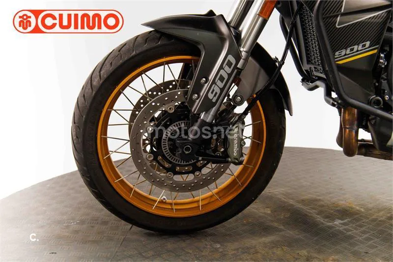 QJ Motor SRT 900 SX – Vista 21