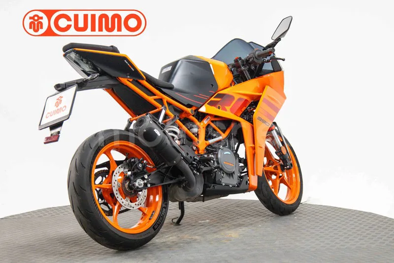 KTM RC – Vista 9