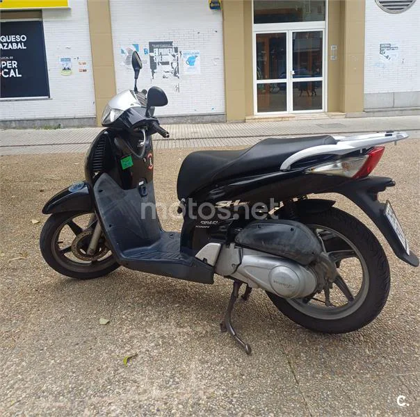 Honda SH 150i – Vista 2