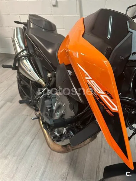 KTM 790 – Vista 3