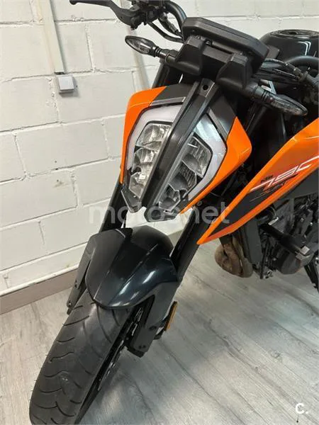 KTM 790 – Vista 5