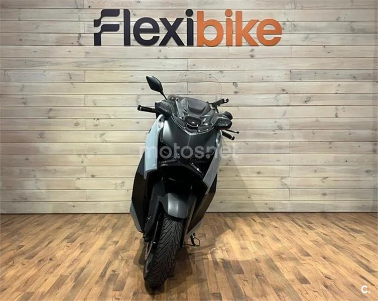 Yamaha XMAX 125 – Vista 2