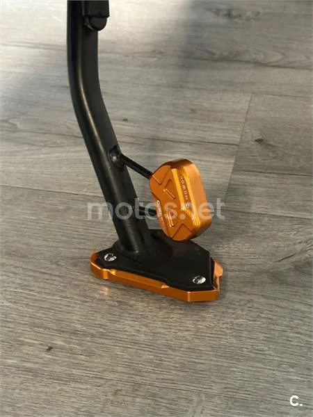 KTM 390 – Vista 12