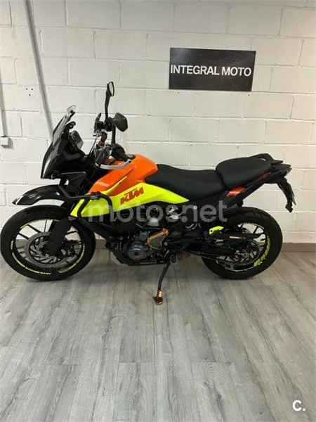 KTM 390 – Vista 13