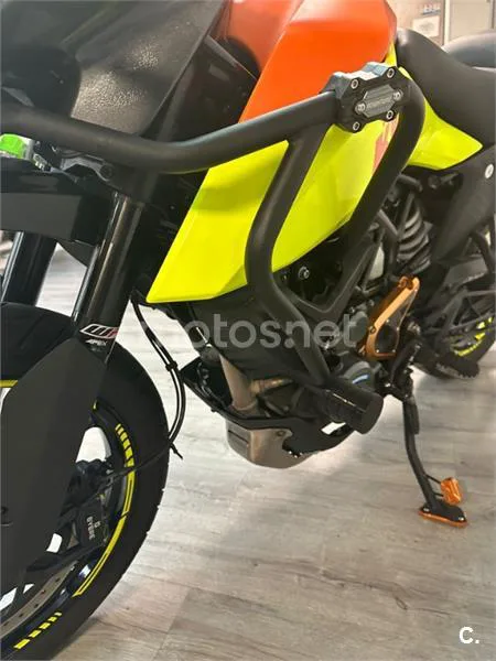 KTM 390 – Vista 7