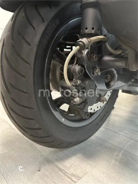 Kymco Super Dink 125 – Vista 7