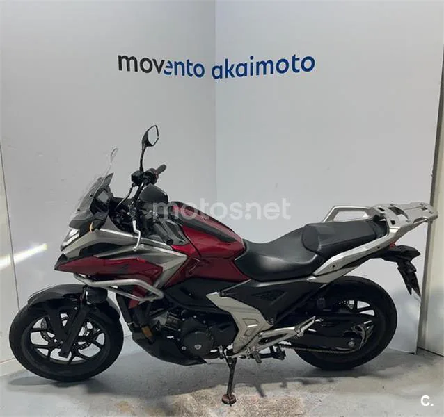Honda NC 750 S – Vista 5