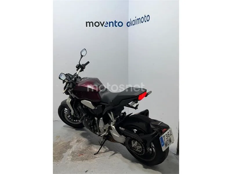 Honda CB 1000R – Vista 6