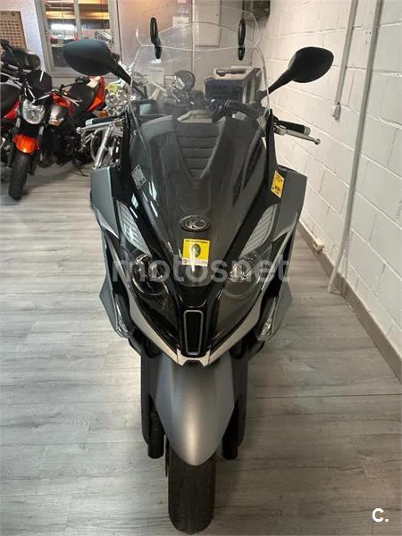 Kymco Super Dink 350 – Vista 15