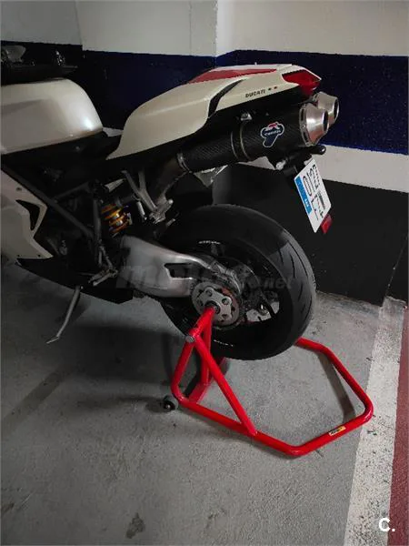 Ducati 848 Superbike – Vista 12