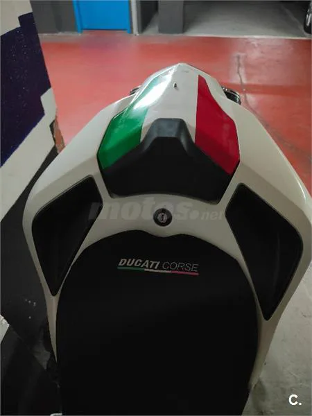 Ducati 848 Superbike – Vista 5