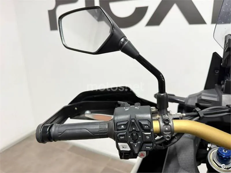 Honda CRF 1100L Africa Twin – Vista 11