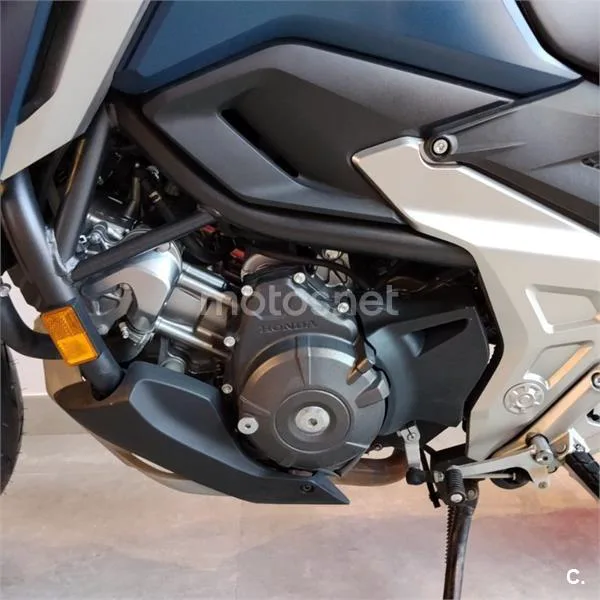 Honda NC 750 X – Vista 16