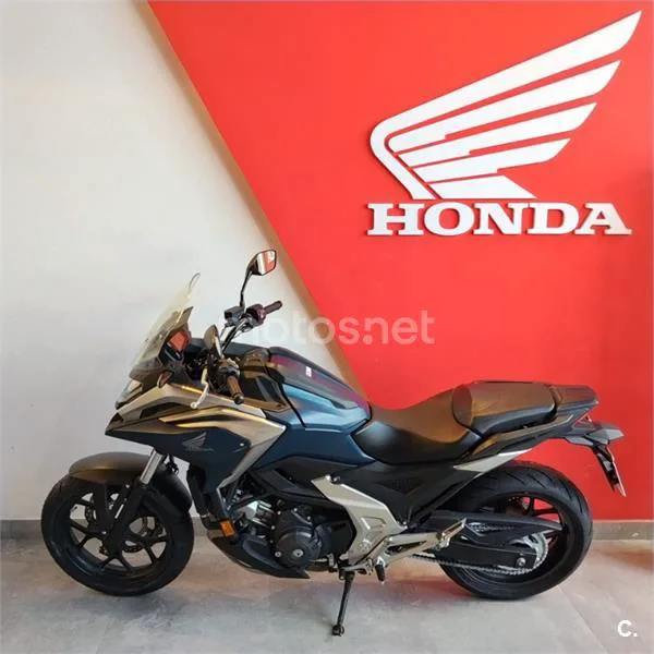 Honda NC 750 X – Vista 3