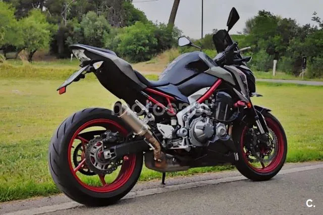 Kawasaki Z 900 – Vista 3