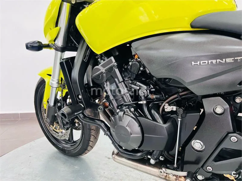 Honda CB 600 F Hornet – Vista 13