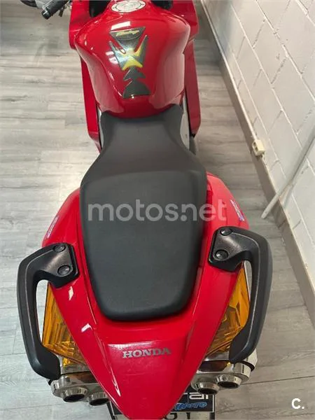 Honda VFR 800 – Vista 12