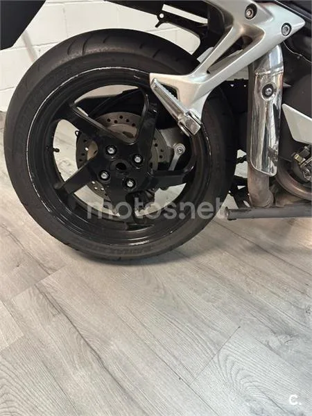 Honda VFR 800 – Vista 10