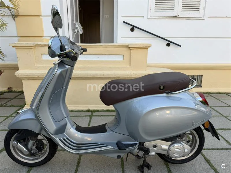Vespa Primavera – Vista 2