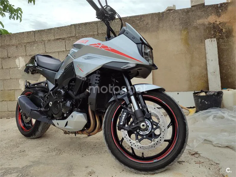 Suzuki Katana 1000 – Vista 2