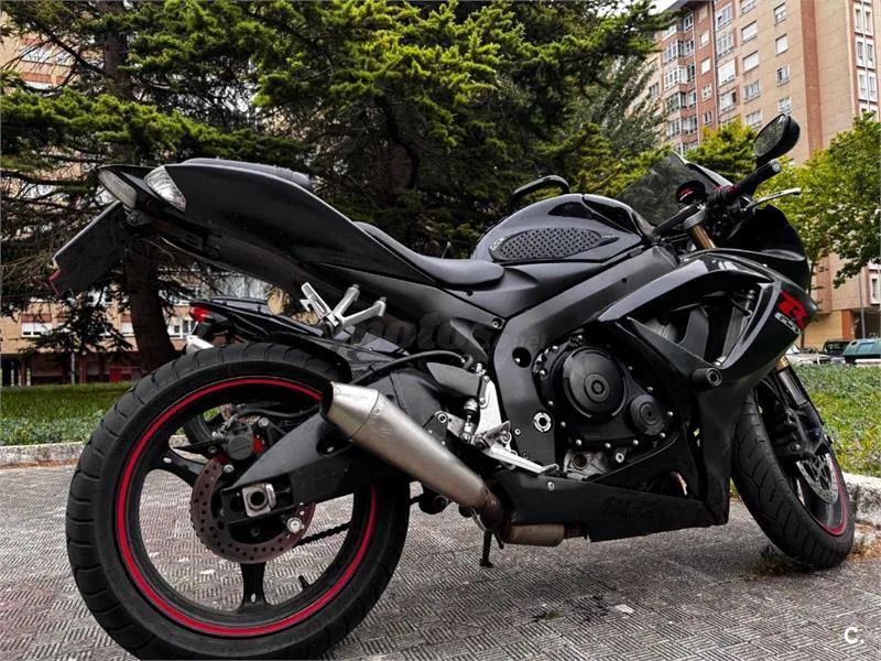 Suzuki GSX R600 – Vista 4