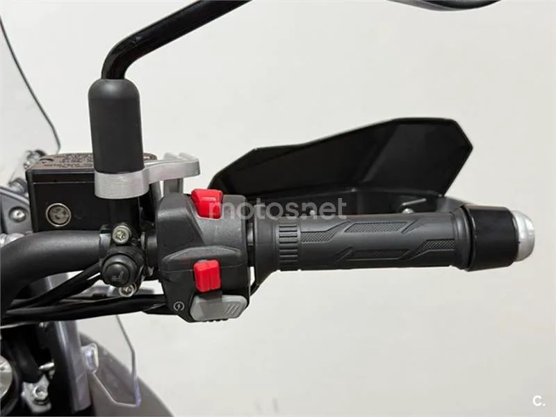 QJ Motor SRT 550 X – Vista 14