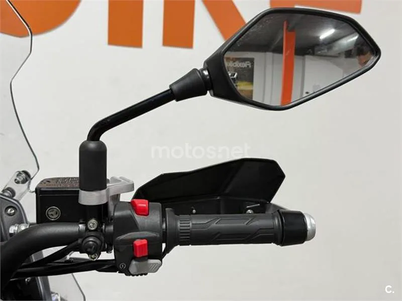 QJ Motor SRT 550 X – Vista 15