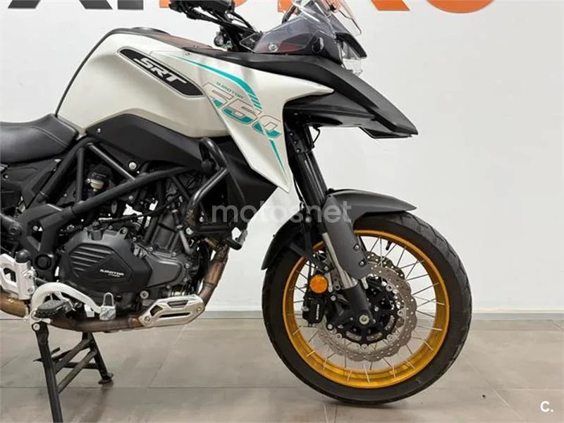 QJ Motor SRT 550 X – Vista 8