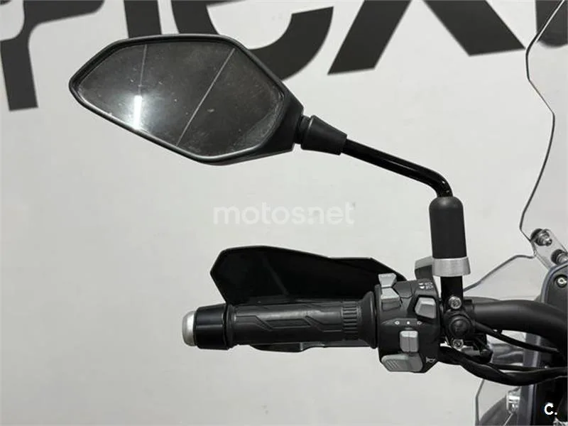 QJ Motor SRT 550 X – Vista 10