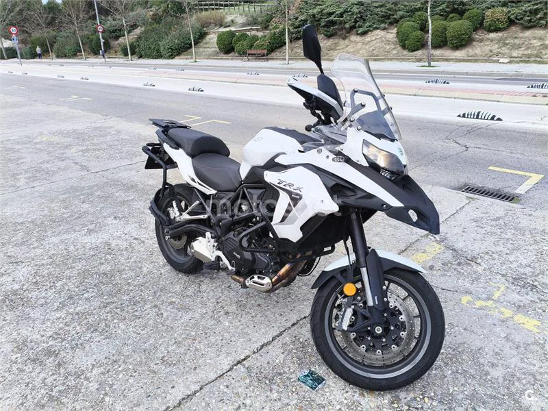 Benelli TRK 502 – Vista 6