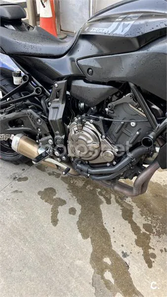 Yamaha MT-07 – Vista 5