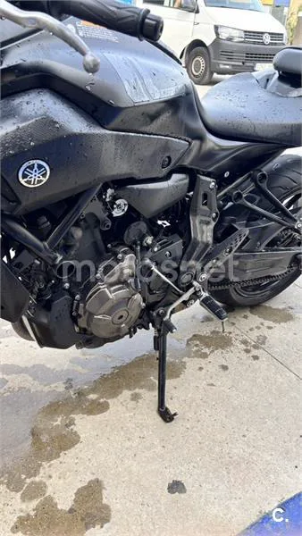 Yamaha MT-07 – Vista 6