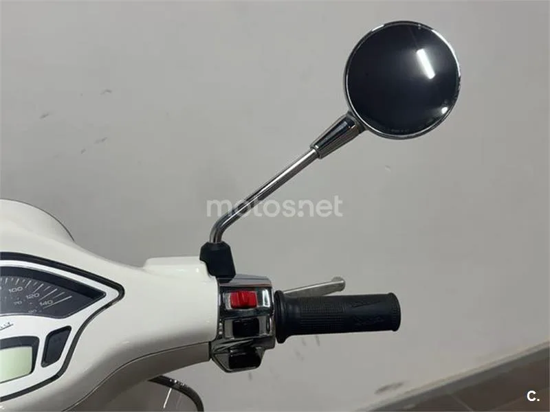 Vespa Primavera – Vista 15
