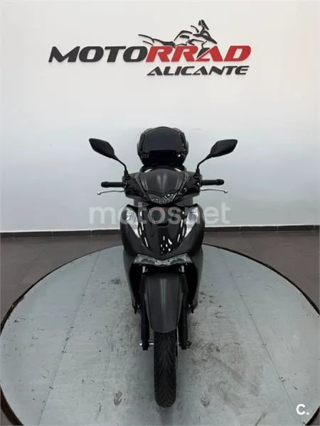 Honda SH 125i – Vista 14