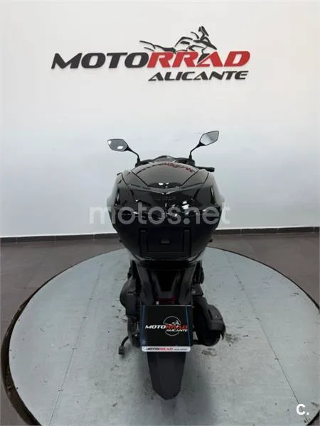 Honda SH 125i – Vista 4