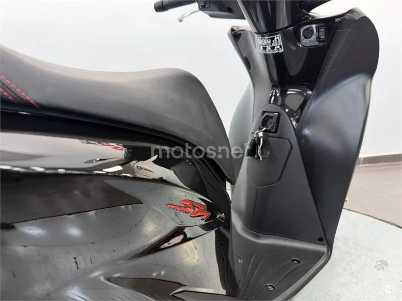 Honda SH 125i – Vista 9