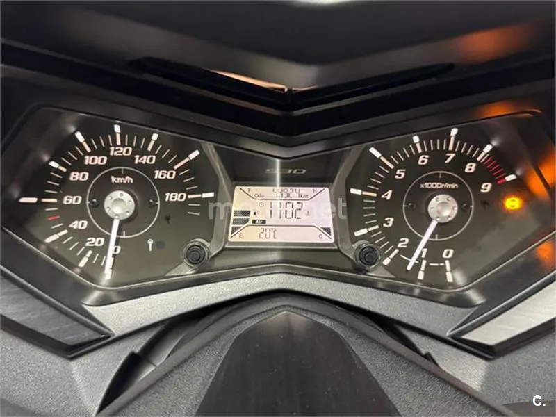 Yamaha TMAX 530 – Vista 13