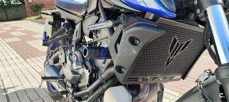 Yamaha MT-07 – Vista 14