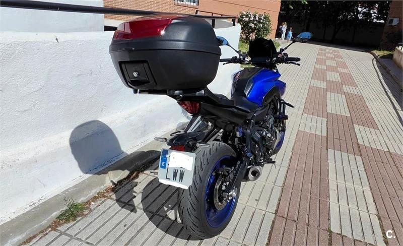 Yamaha MT-07 – Vista 9