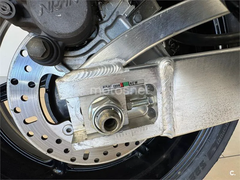 Honda CBR 900 RR Fireblade – Vista 18