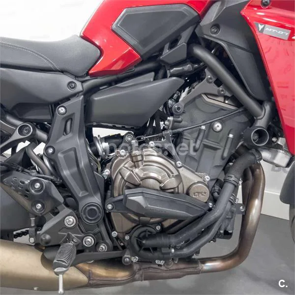 Yamaha Tracer 700 – Vista 19