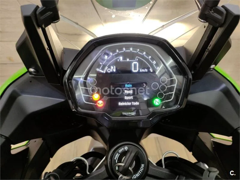 Triumph Tiger Sport 660 – Vista 19