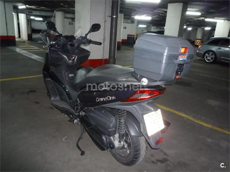 Kymco Grand Dink 300 – Vista 6
