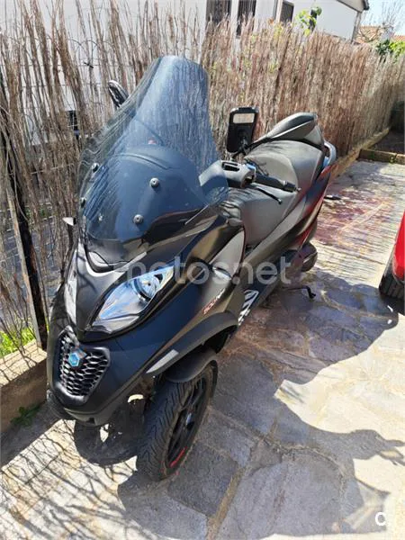 Piaggio MP3 – Vista 4