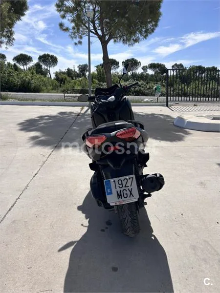 Yamaha XMAX 125 – Vista 3