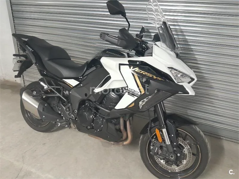 Kawasaki Versys 1100 – Vista 4
