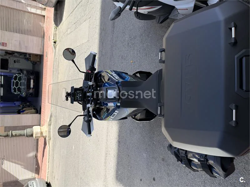Husqvarna Norden 901 12.000 € 2024 Alicante - 2