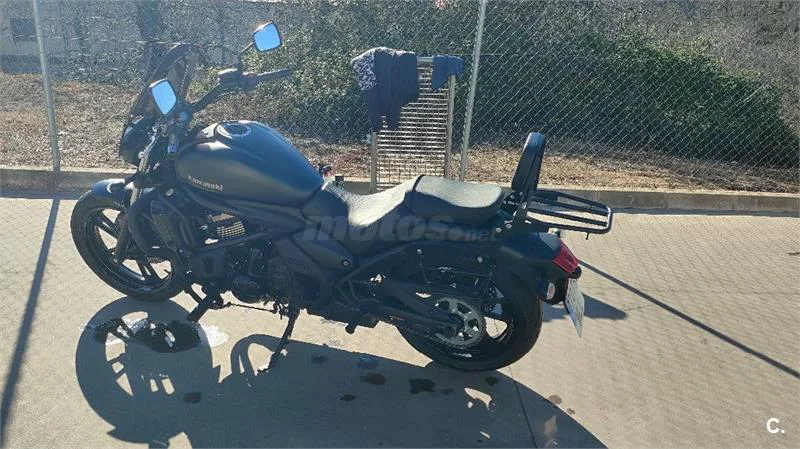 Kawasaki Vulcan S – Vista 5