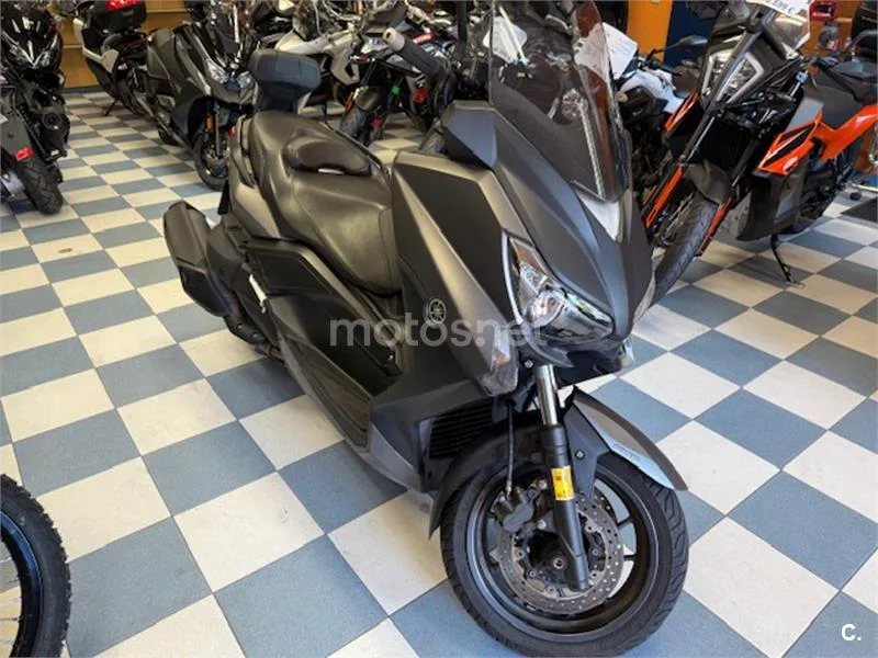 Yamaha XMAX 400 – Vista 14
